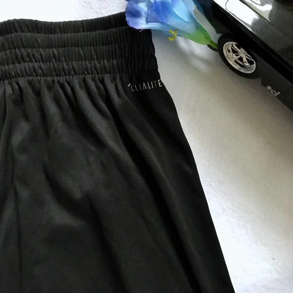 Adidas NWT Performance Shorts for Men Various - Picture 8 of 13